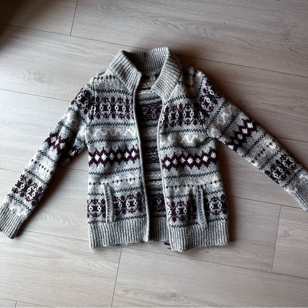 L.L. Bean WOOL Fair Isle women’s small Gray and Purple Patterned Cardigan Jacket
